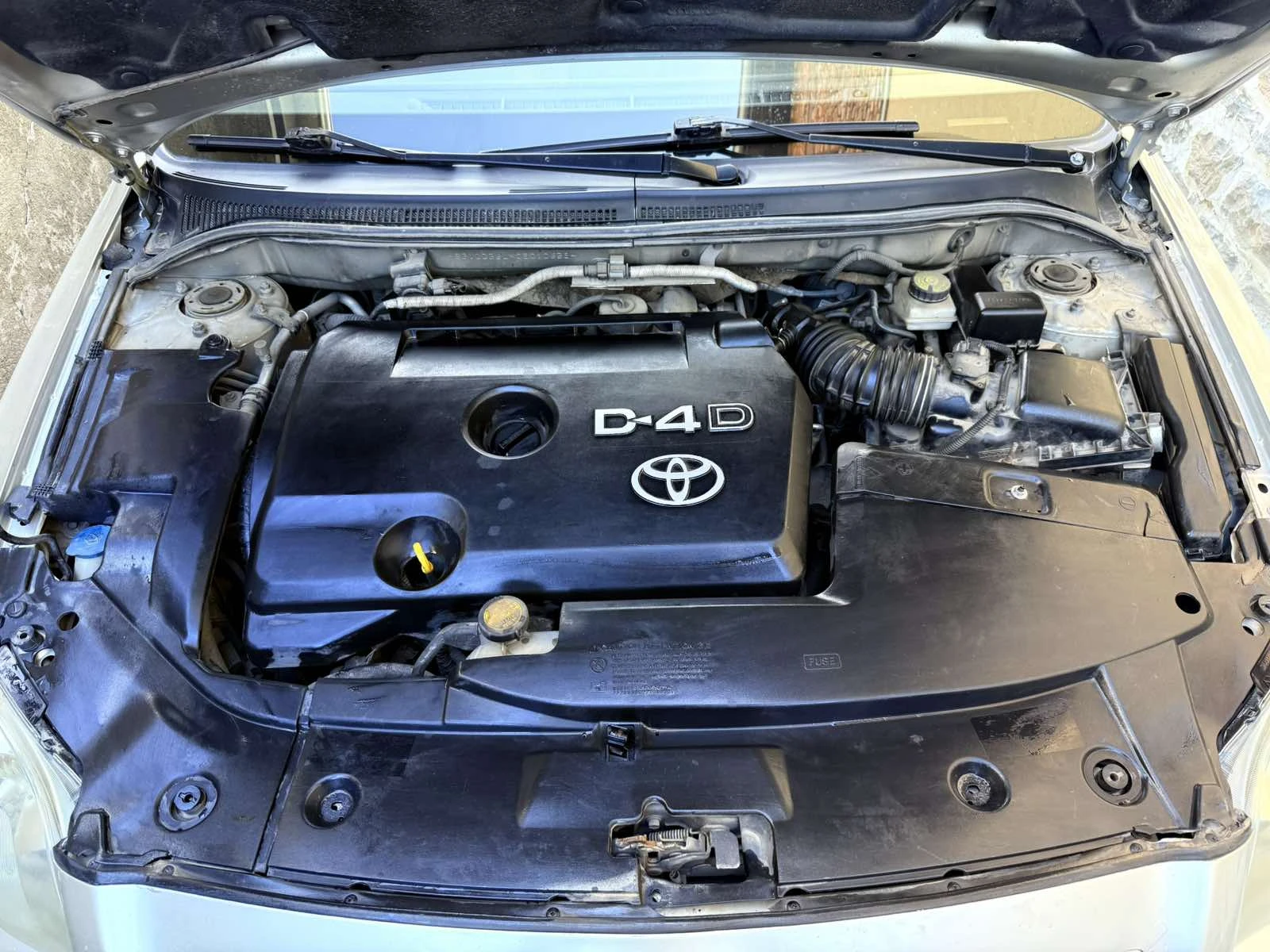 Toyota Avensis 2.0 D4D - изображение 7