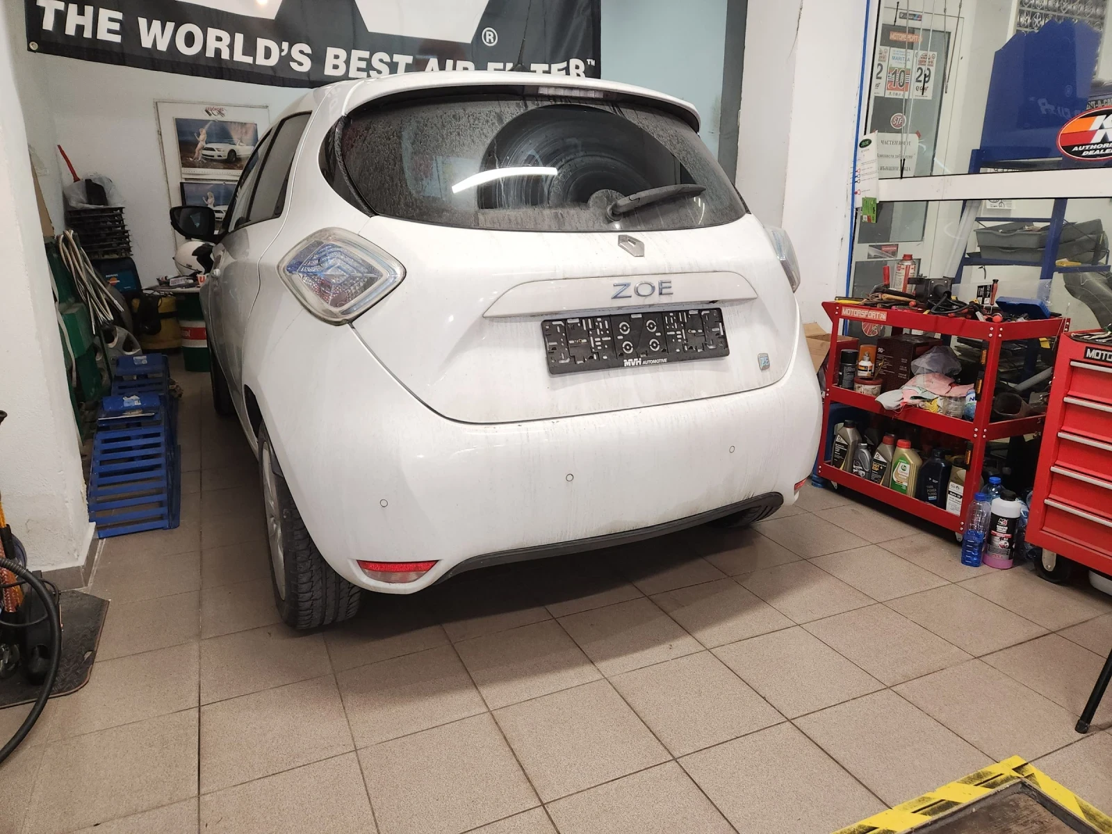 Renault Zoe R240, снимка 2 - Автомобили и джипове - 53900775