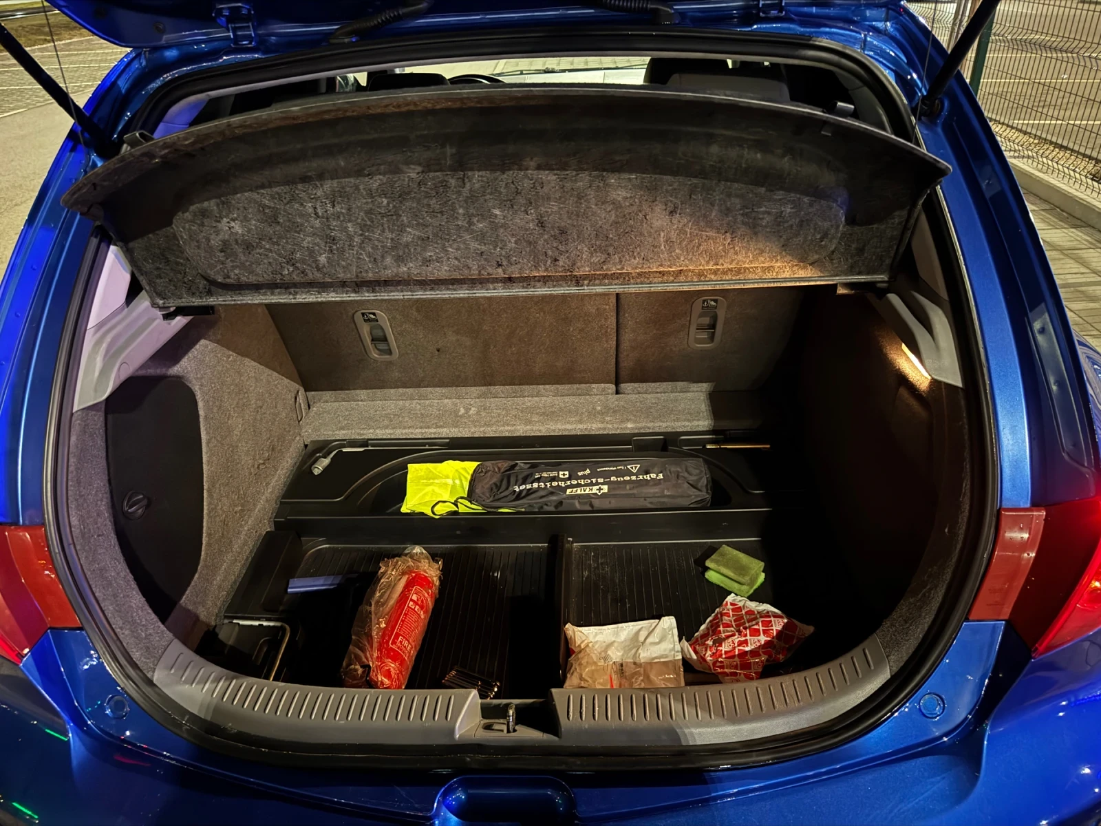 Mazda 3 1, 3, снимка 7 - Автомобили и джипове - 54220256