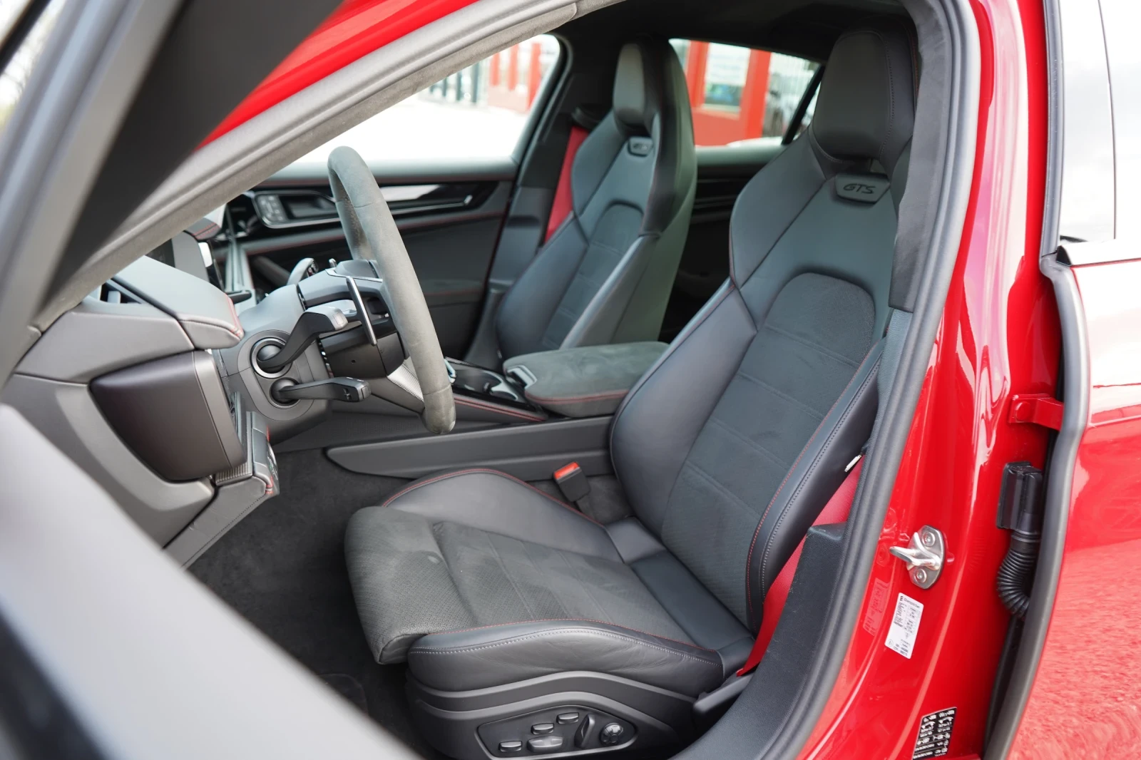 Porsche Panamera GTS* 4.0 V8* BOSE* PANO* SPORT CHRONO* EXCLUSIVE | Mobile.bg � ����������� 8