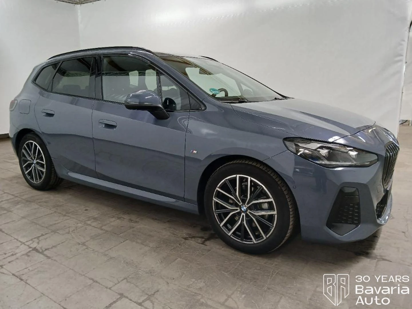 BMW 218 i Active Tourer M Sport Paket, снимка 4 - Автомобили и джипове - 54321008