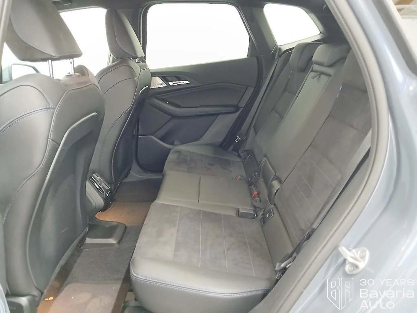 BMW 218 i Active Tourer M Sport Paket, снимка 7 - Автомобили и джипове - 54321008