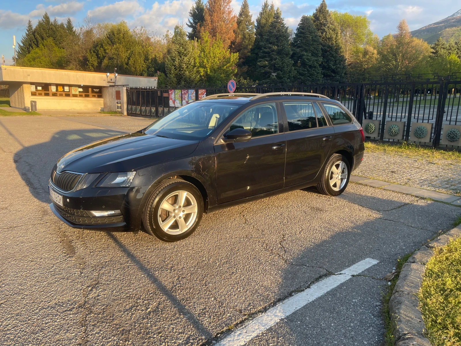 Skoda Octavia 1.0 TSI Ambition  116 ps, снимка 4 - Автомобили и джипове - 54401500