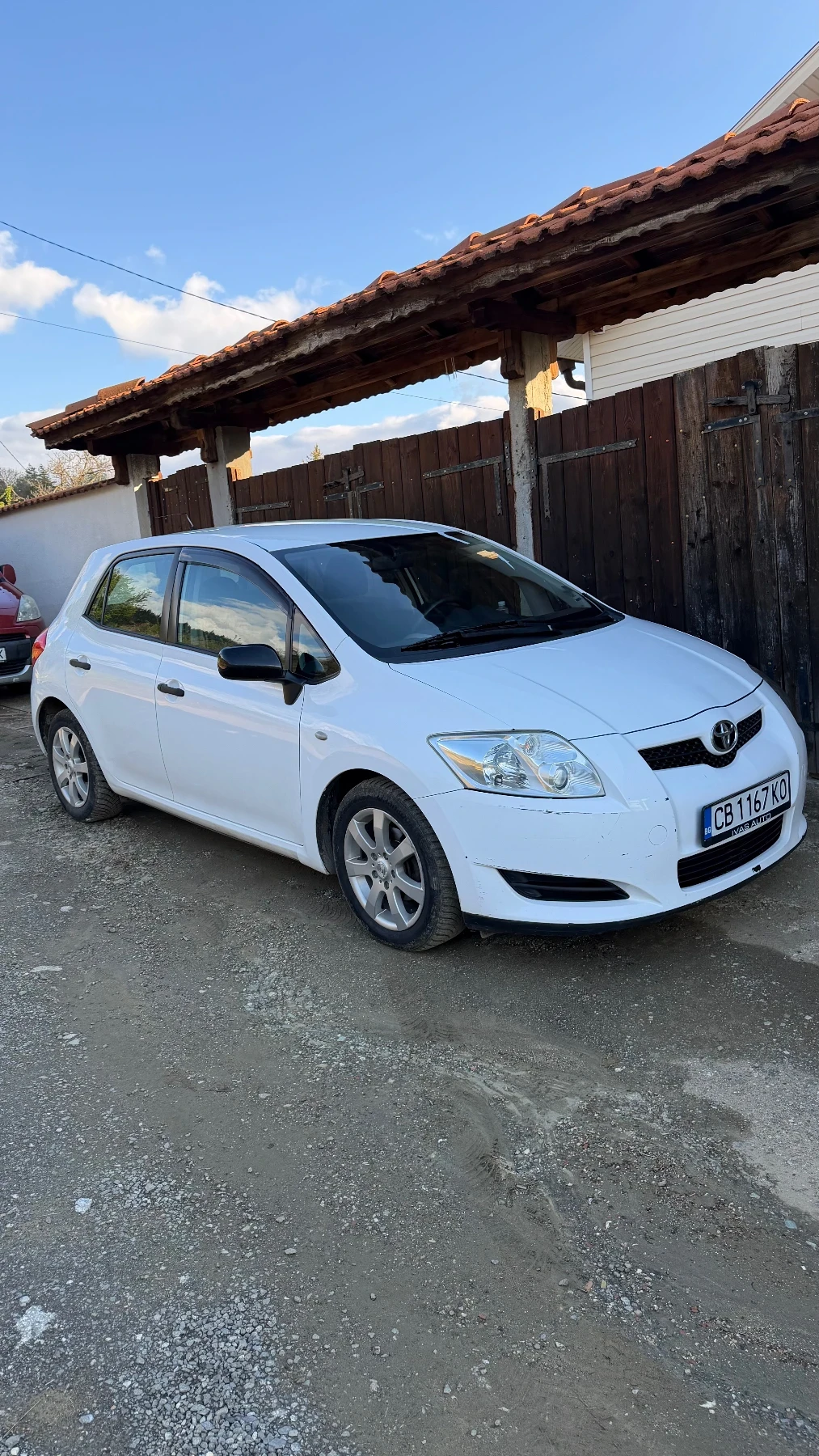 Toyota Auris, снимка 3 - Автомобили и джипове - 54401928