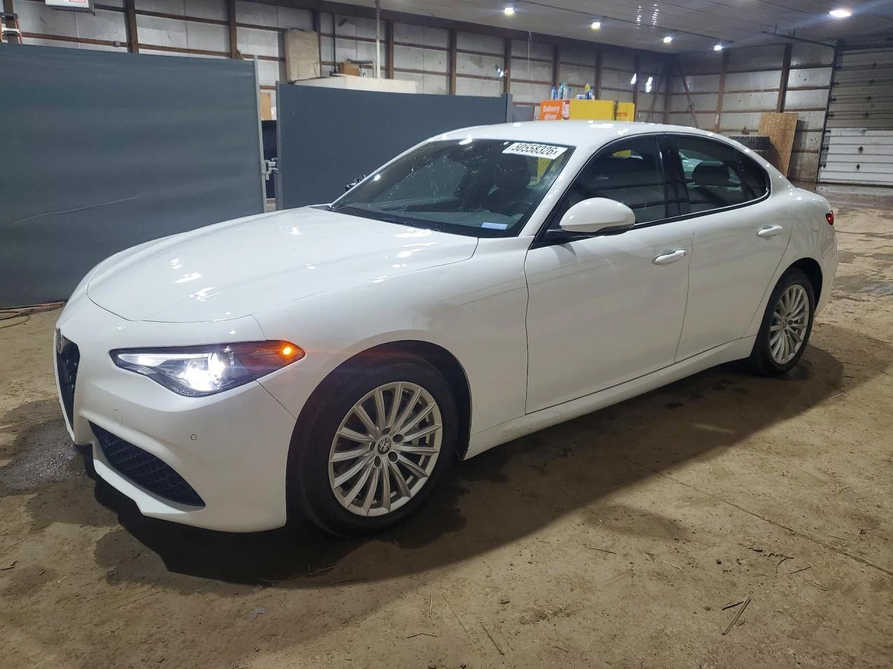 Alfa Romeo Giulia Q4 280 к.с.
