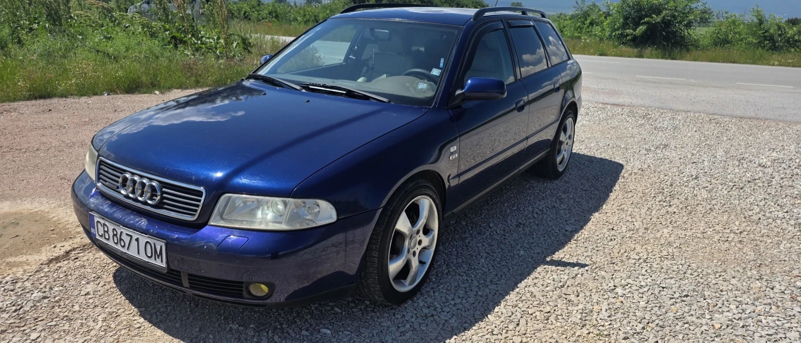 Audi A4 2.8 quatro GAZ , снимка 2 - Автомобили и джипове - 54843312