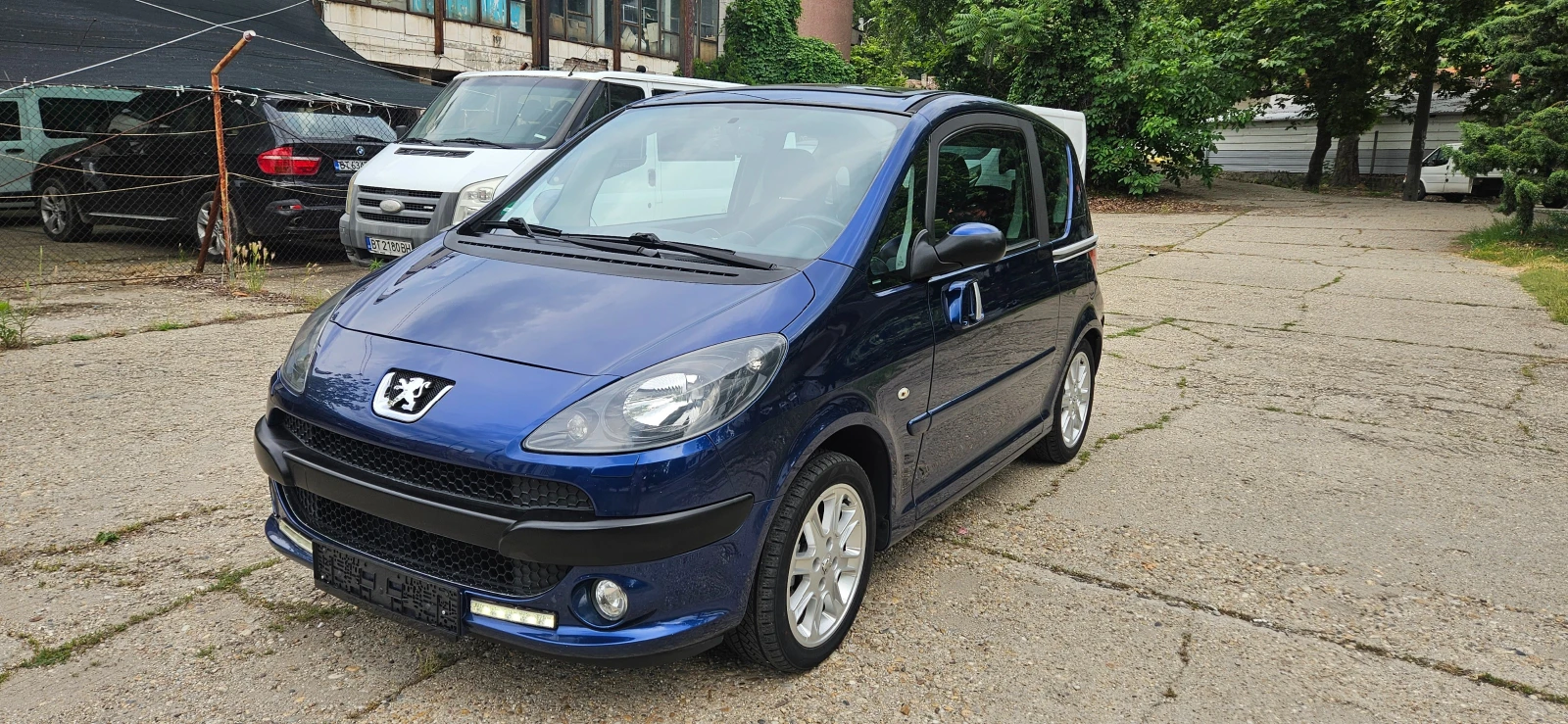 Peugeot 1007 1.6i, автомат, газ