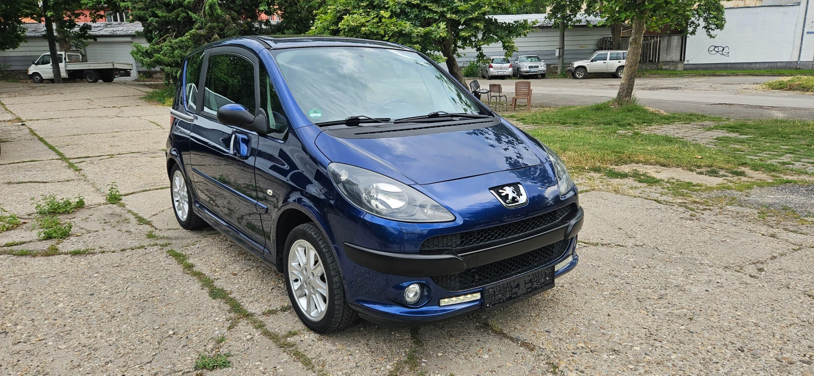 Peugeot 1007 1.6i, автомат, газ, снимка 2 - Автомобили и джипове - 54870486