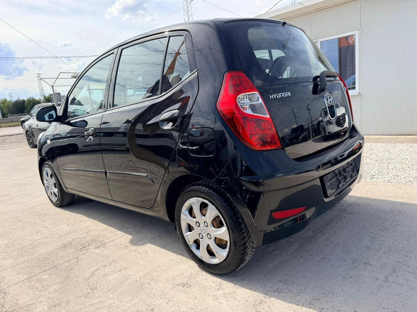 Hyundai I10 108000км, Клима, Италия, 4 цилиндъра, снимка 5 - Автомобили и джипове - 55211405