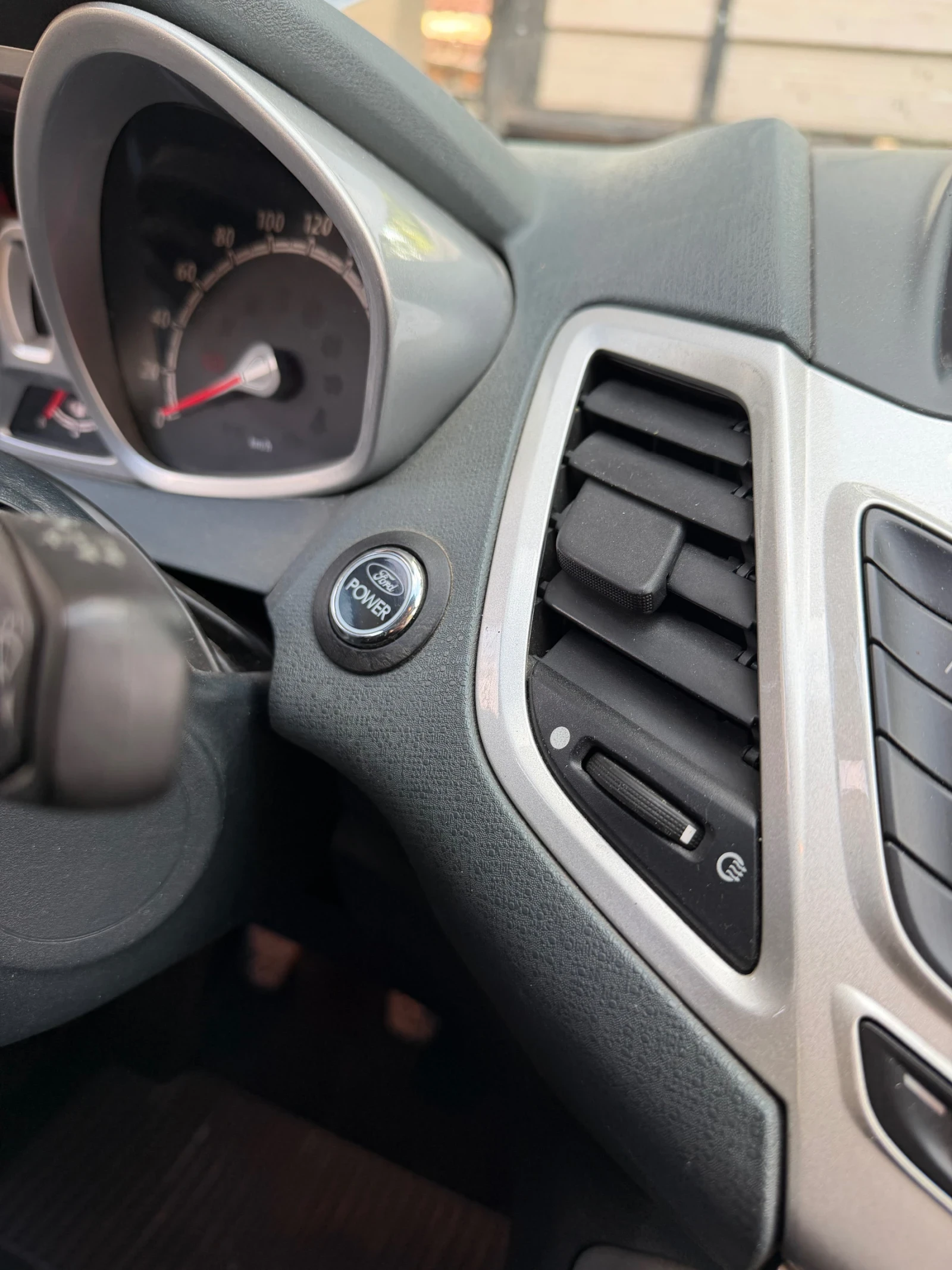 Ford Fiesta 1.25 Titanium | Mobile.bg � ����������� 9