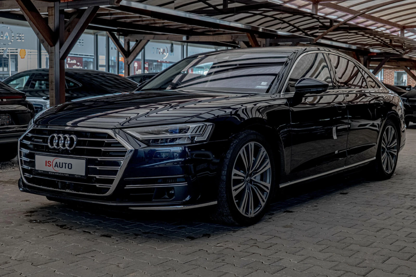 Audi A8 60TDI/Quattro/Камера360/Bang&Olufsen/Virtual/Ambie, снимка 3 - Автомобили и джипове - 55674329