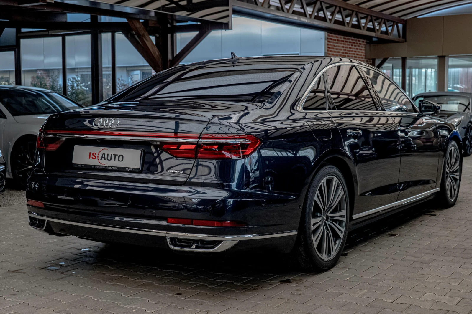 Audi A8 60TDI/Quattro/Камера360/Bang&Olufsen/Virtual/Ambie, снимка 6 - Автомобили и джипове - 55674329