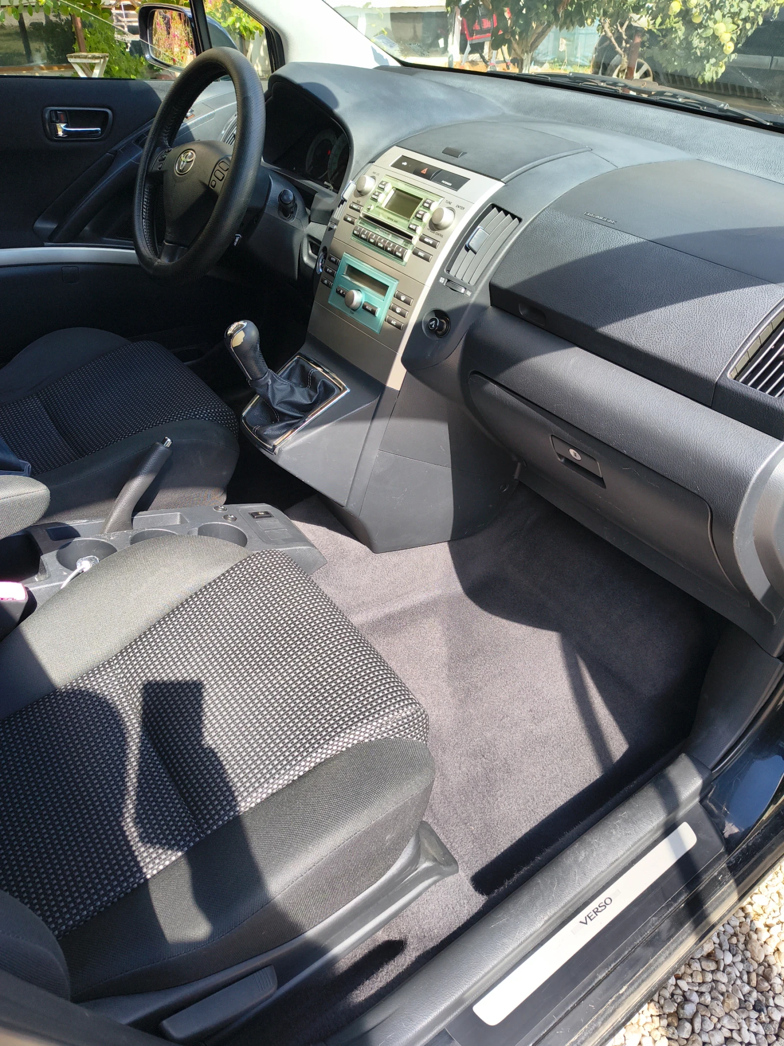 Toyota Corolla verso, снимка 13 - Автомобили и джипове - 56241247