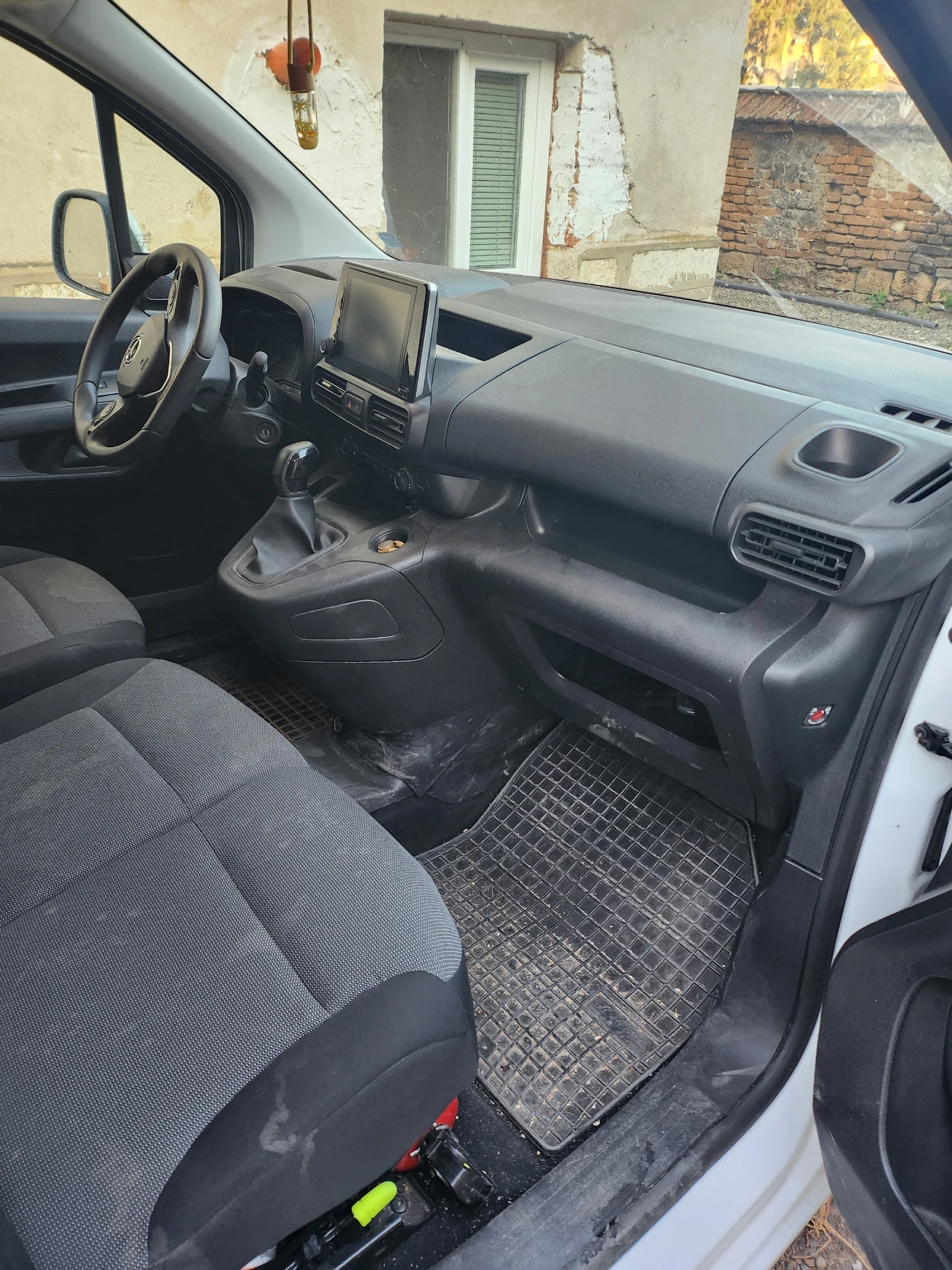 Opel Combo, снимка 4 - Автомобили и джипове - 55947620