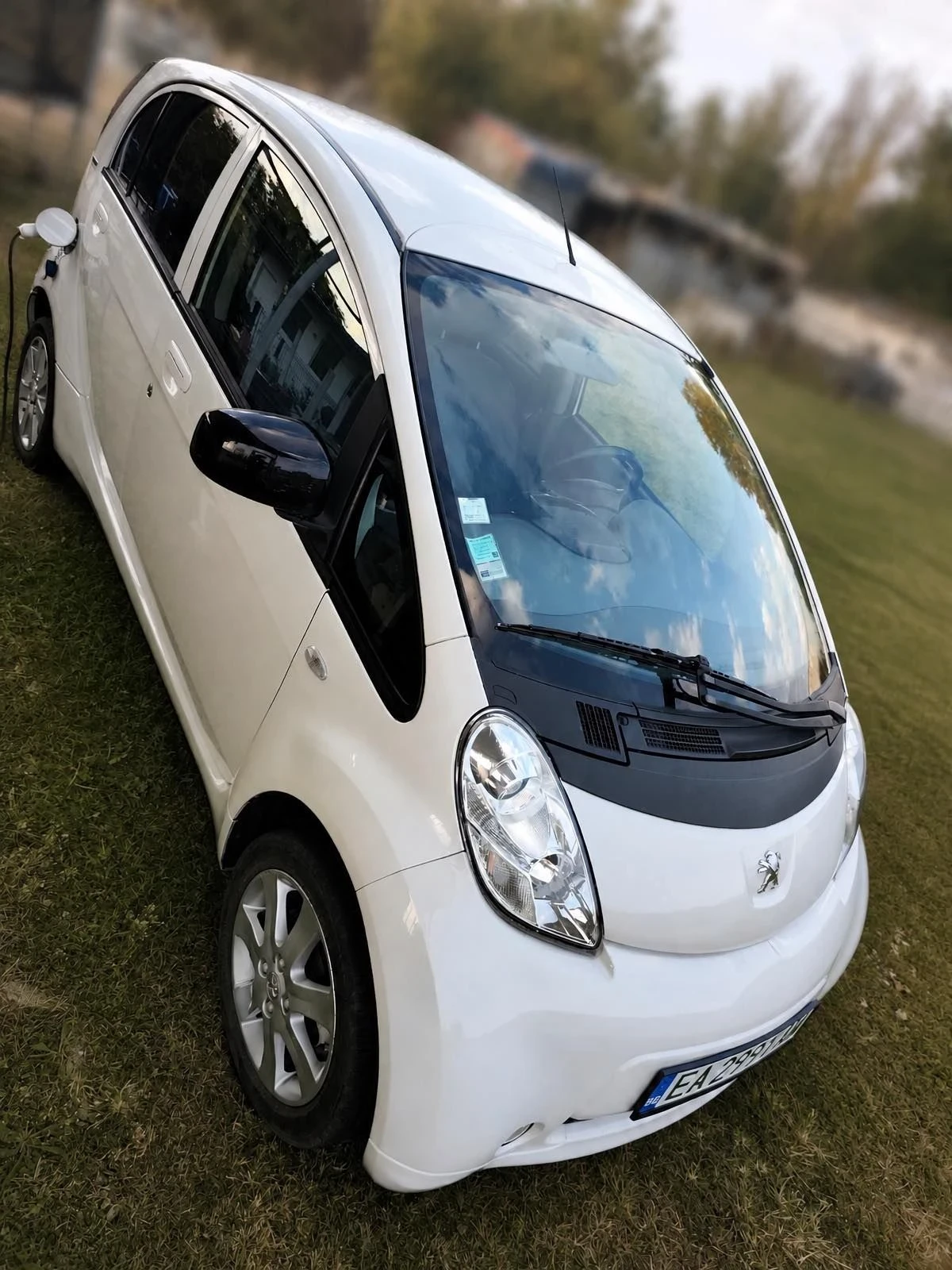 Peugeot iOn
