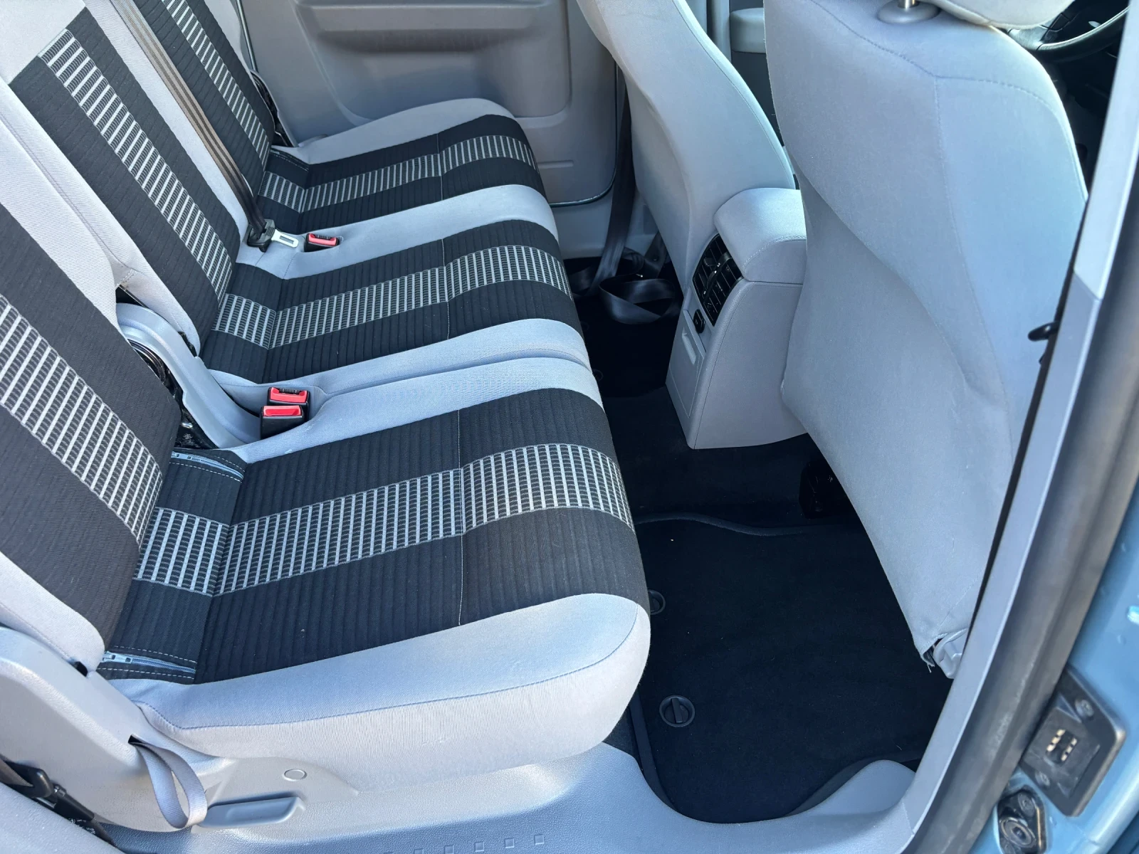 VW Caddy 2009+ ����+ 1.9TDI+ 105��+ ����+ 6�� | Mobile.bg � ����������� 12