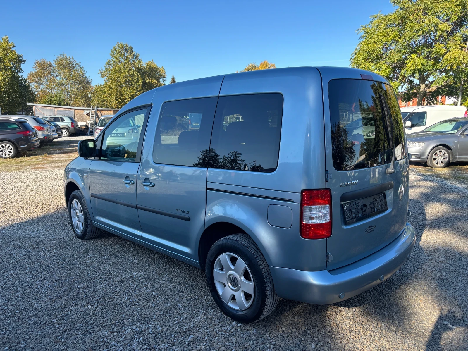 VW Caddy 2009+ ����+ 1.9TDI+ 105��+ ����+ 6�� | Mobile.bg � ����������� 6
