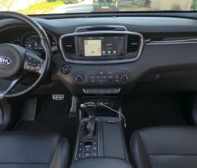 Kia Sorento FULL 2.2CRDI PLATINIUM 4x4 FACELIFT WAZE CARPLAY , снимка 11