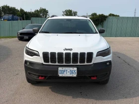 Jeep Cherokee Trailhawk | CARFAX | АВТОФИНАНСИРАНЕ, снимка 2