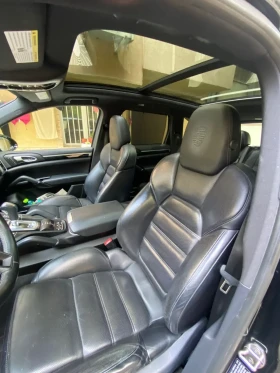 Обява за продажба на Porsche Cayenne Porsche Cayenne S E-Hybrid Platinum Edition ~59 999 лв. - изображение 11 | Auto.bg Обява за продажба на Porsche Cayenne Porsche Cayenne S E-Hybrid Platinum Edition ~59 999 лв. - изображение 11