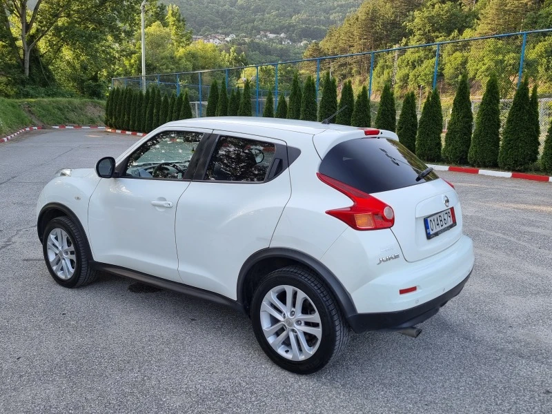 Nissan Juke 1.6 Klimatronik/Euro5, снимка 4 - Автомобили и джипове - 46232822