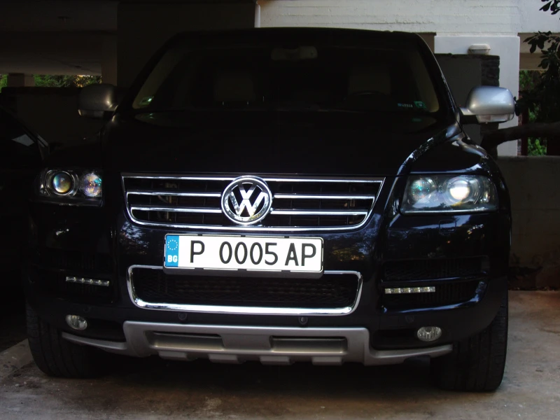 VW Touareg KING KONG, снимка 1 - Автомобили и джипове - 48756958