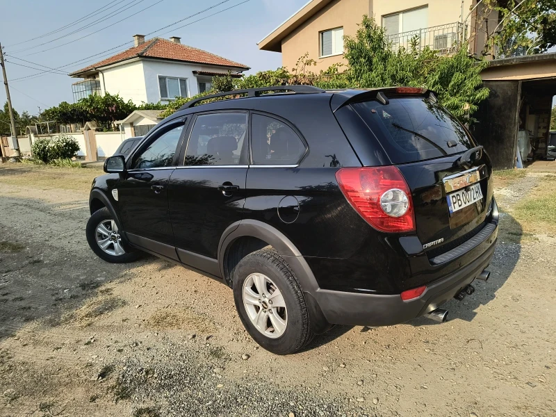 Chevrolet Captiva, снимка 6 - Автомобили и джипове - 49248538