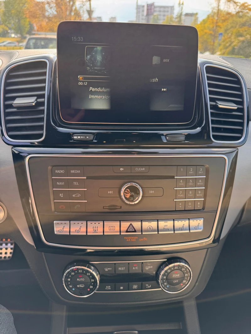 Mercedes-Benz GLE 63 AMG, снимка 11 - Автомобили и джипове - 52160864