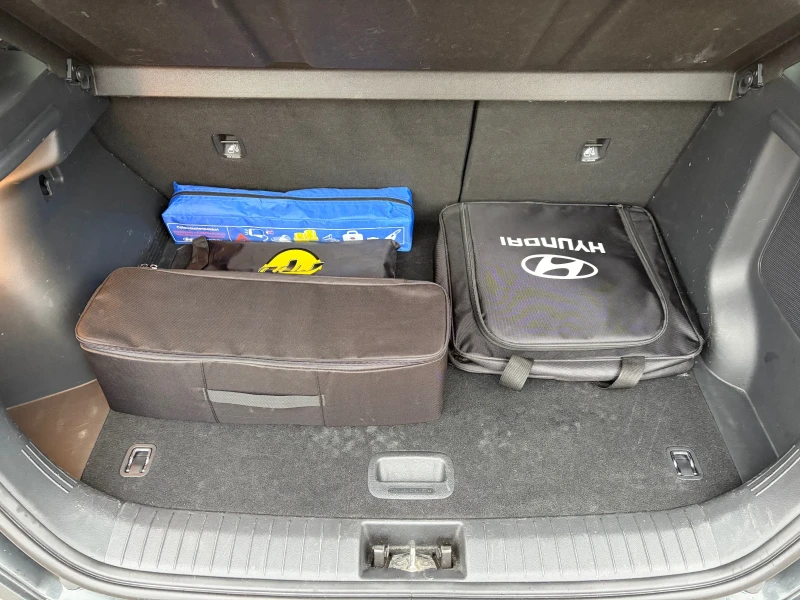 Hyundai Kona 64KW/SOH100%/BLUELINK , снимка 14 - Автомобили и джипове - 53072919