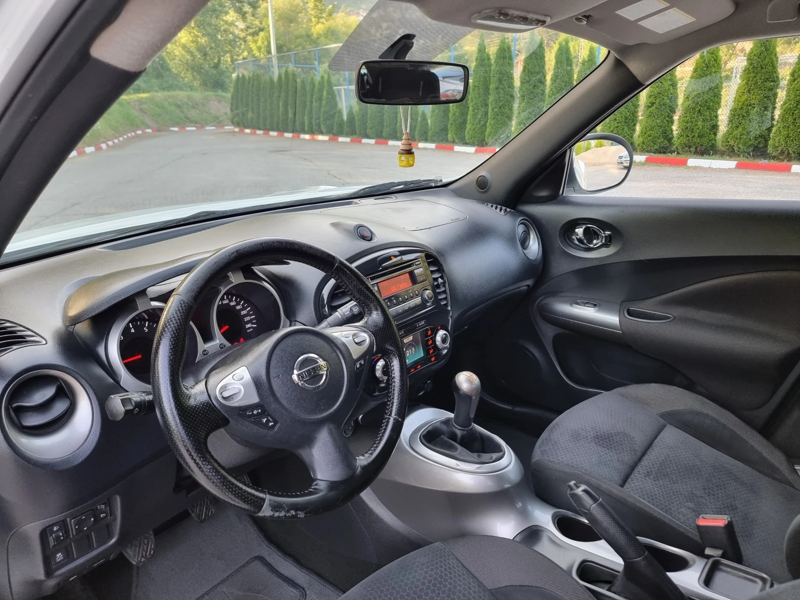 Nissan Juke 1.6 Klimatronik/Euro5 - изображение 10