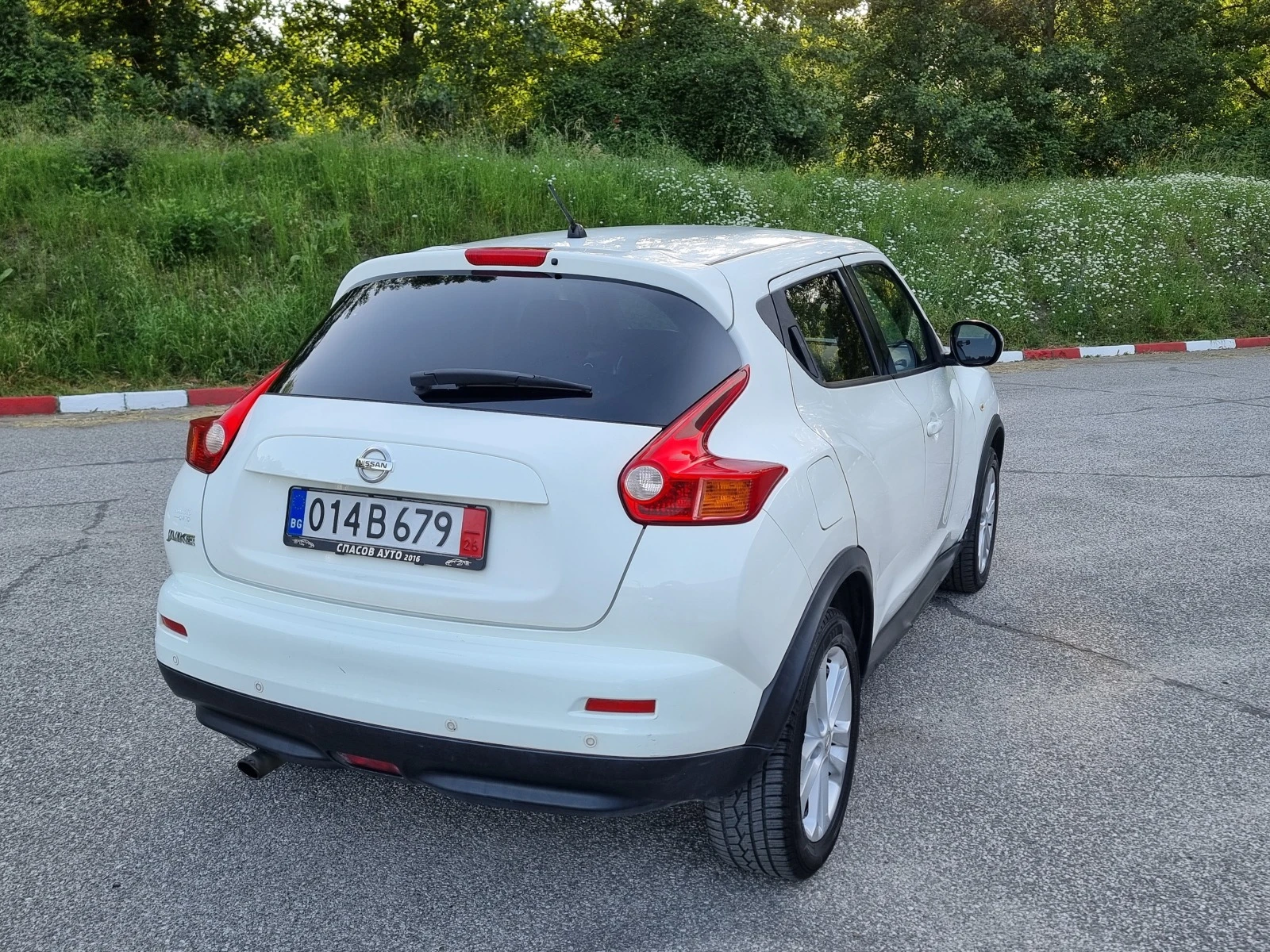 Nissan Juke 1.6 Klimatronik/Euro5 - изображение 6