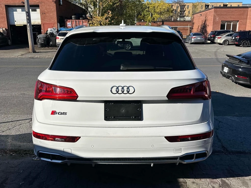 Audi SQ5 * Progressiv * CARFAX * БЕЗ ПЪРВОНАЧАЛНА ВНОСКА - изображение 4