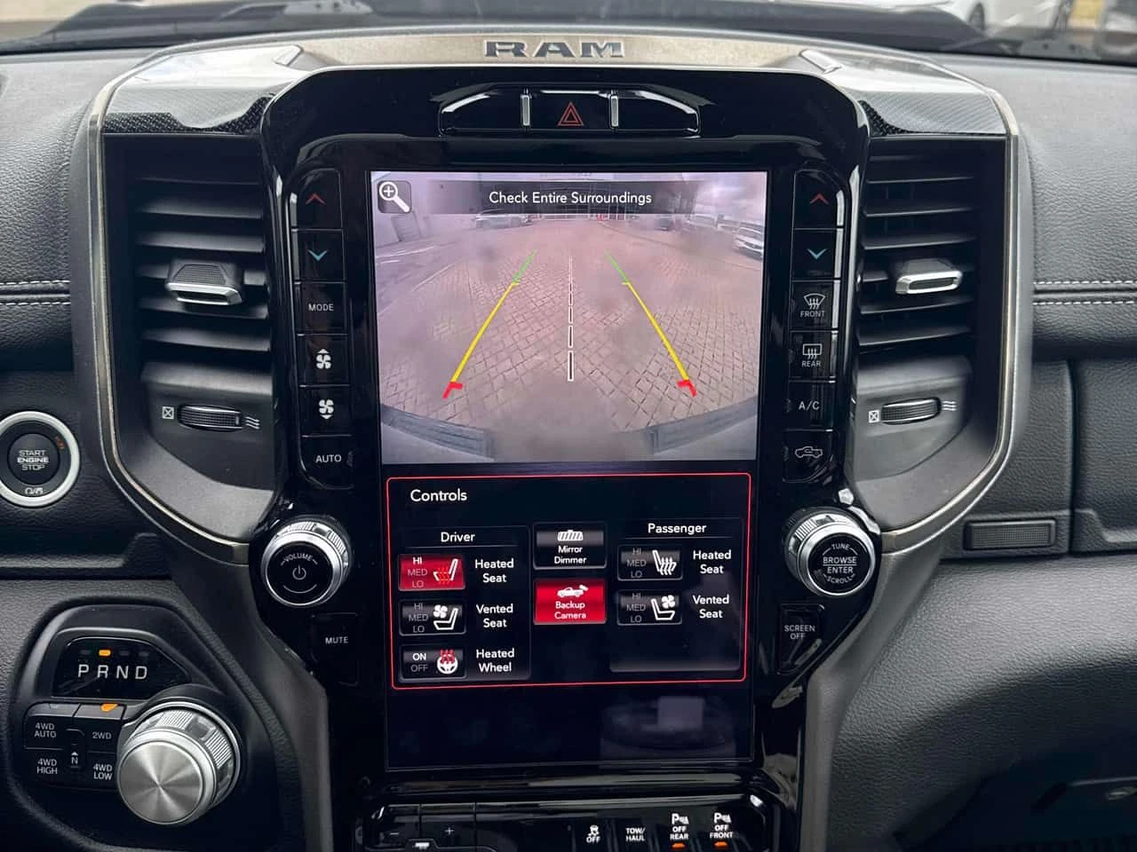 Dodge RAM 1500 * Sport * 5.7 HEMI * КАМЕРА * ОБДУХВАНЕ * ПОДГРЕВИ, снимка 9 - Автомобили и джипове - 53818700