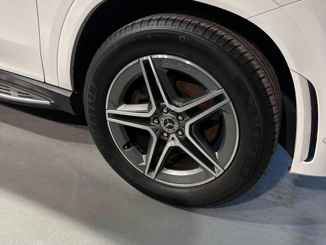 Mercedes-Benz GLE 350 * CARFAX * Дистроник * Burmester * Хед-ъп * , снимка 7 - Автомобили и джипове - 54014880