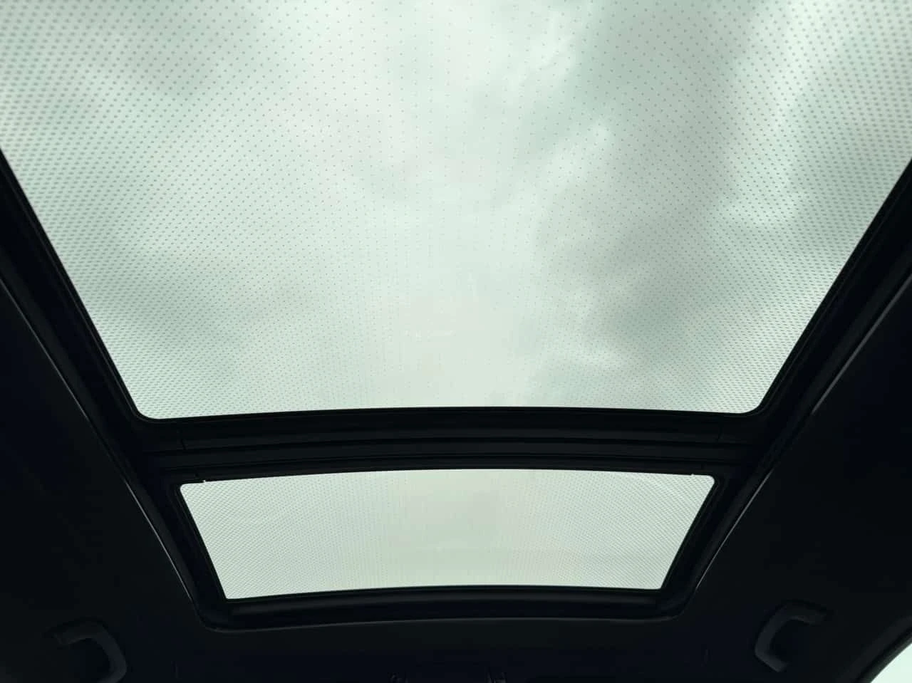 BMW X7 M50i| DISTRONIC| LASER| 360| SKY LOUNGE| SWAROVSKI, снимка 16 - Автомобили и джипове - 54597931