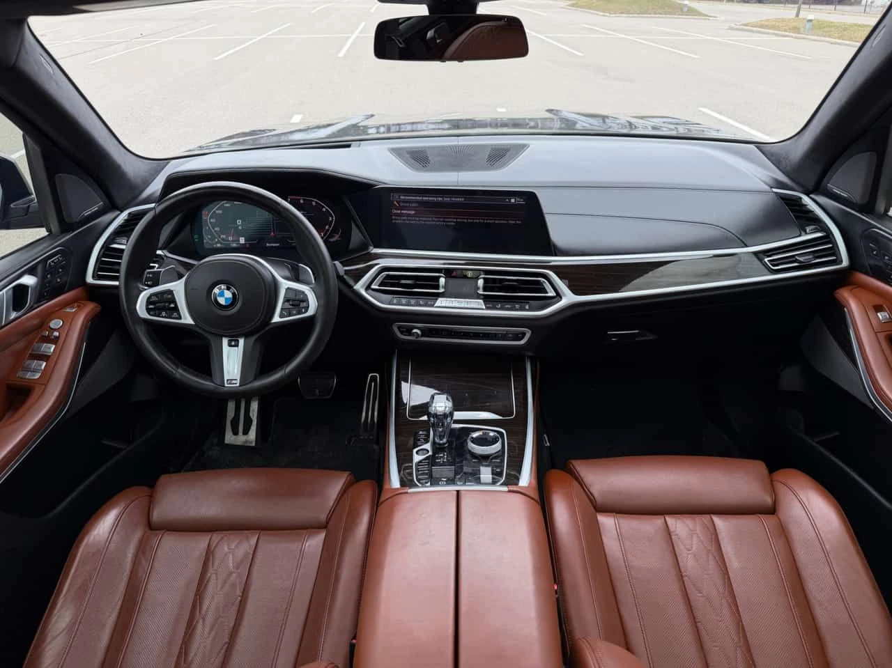 BMW X7 M50i| DISTRONIC| LASER| 360| SKY LOUNGE| SWAROVSKI, снимка 9 - Автомобили и джипове - 54597931