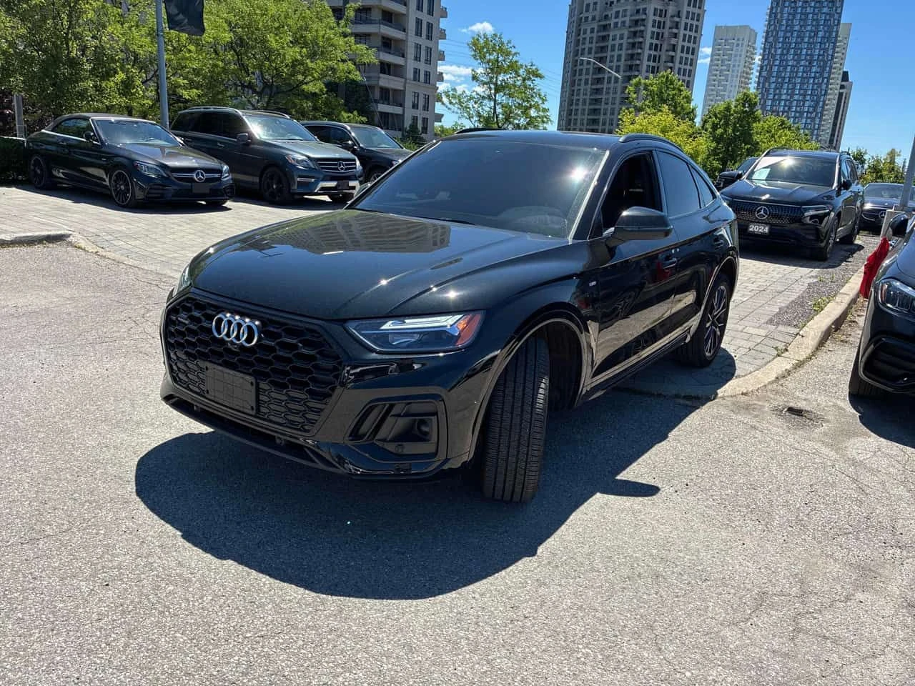 Audi Q5 Progressiv/ 360 / DISTRONIC / АВТОКРЕДИТ 