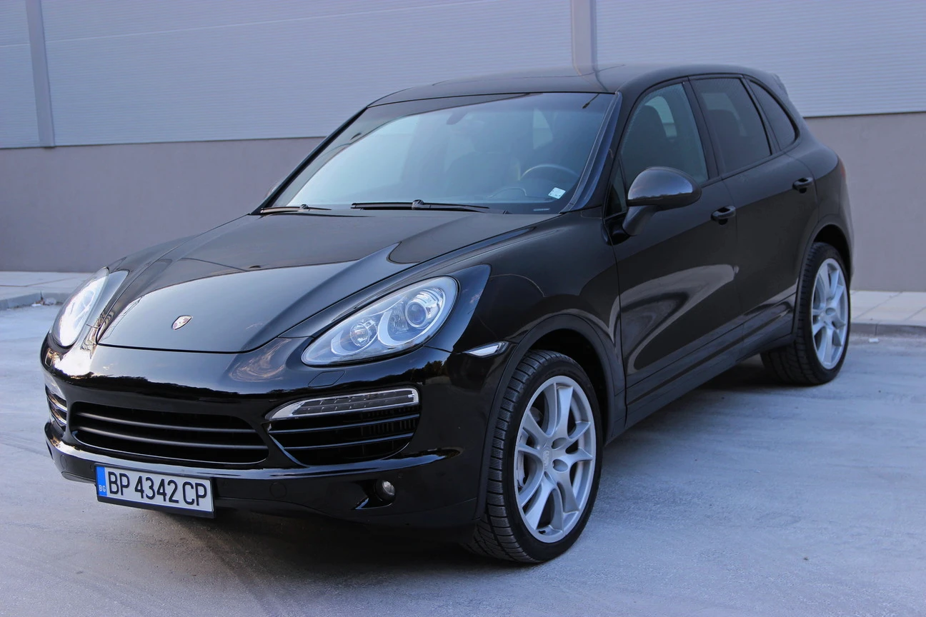 Porsche Cayenne 3.0 TDI BLACK, снимка 4 - Автомобили и джипове - 56340922