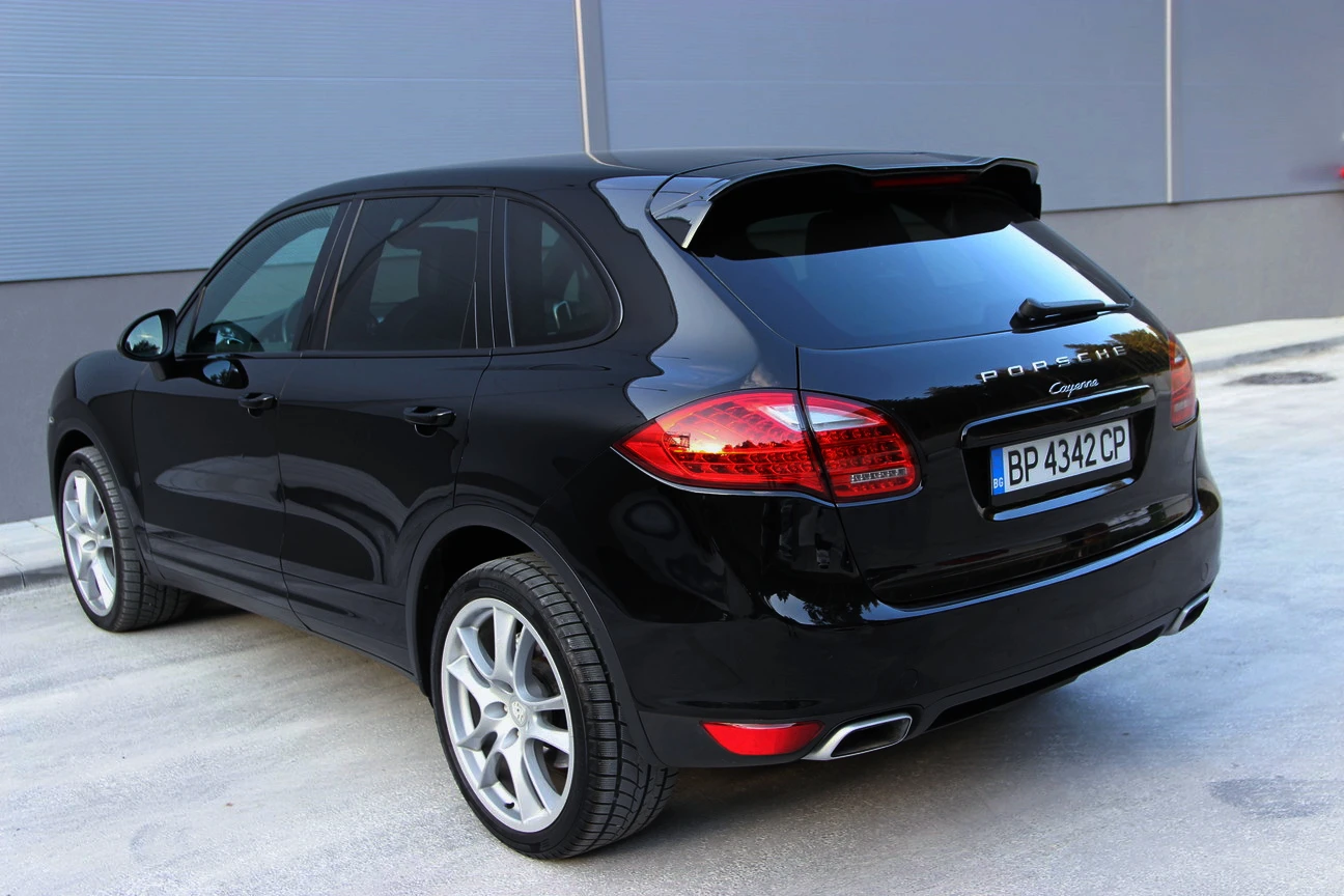 Porsche Cayenne 3.0 TDI BLACK, снимка 8 - Автомобили и джипове - 56340922