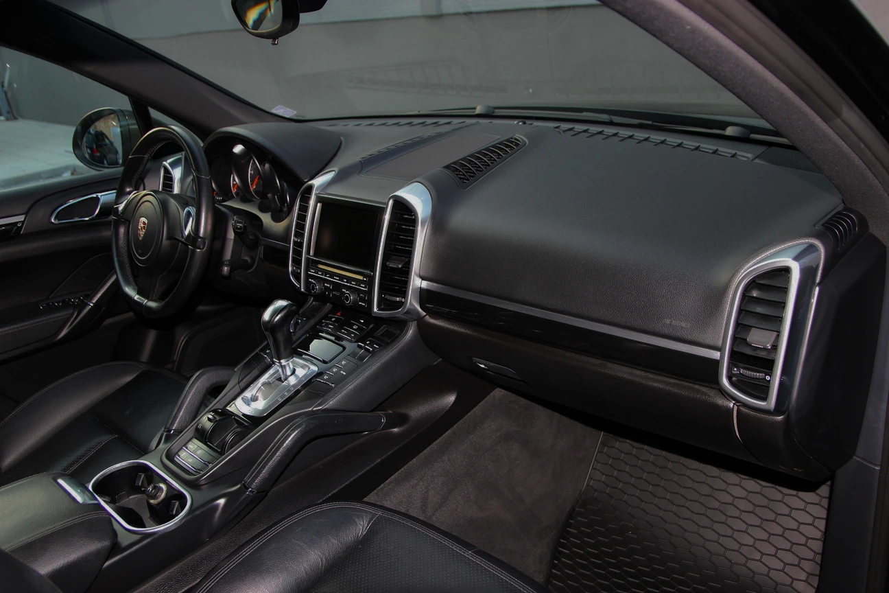 Porsche Cayenne 3.0 TDI BLACK, снимка 13 - Автомобили и джипове - 56340922