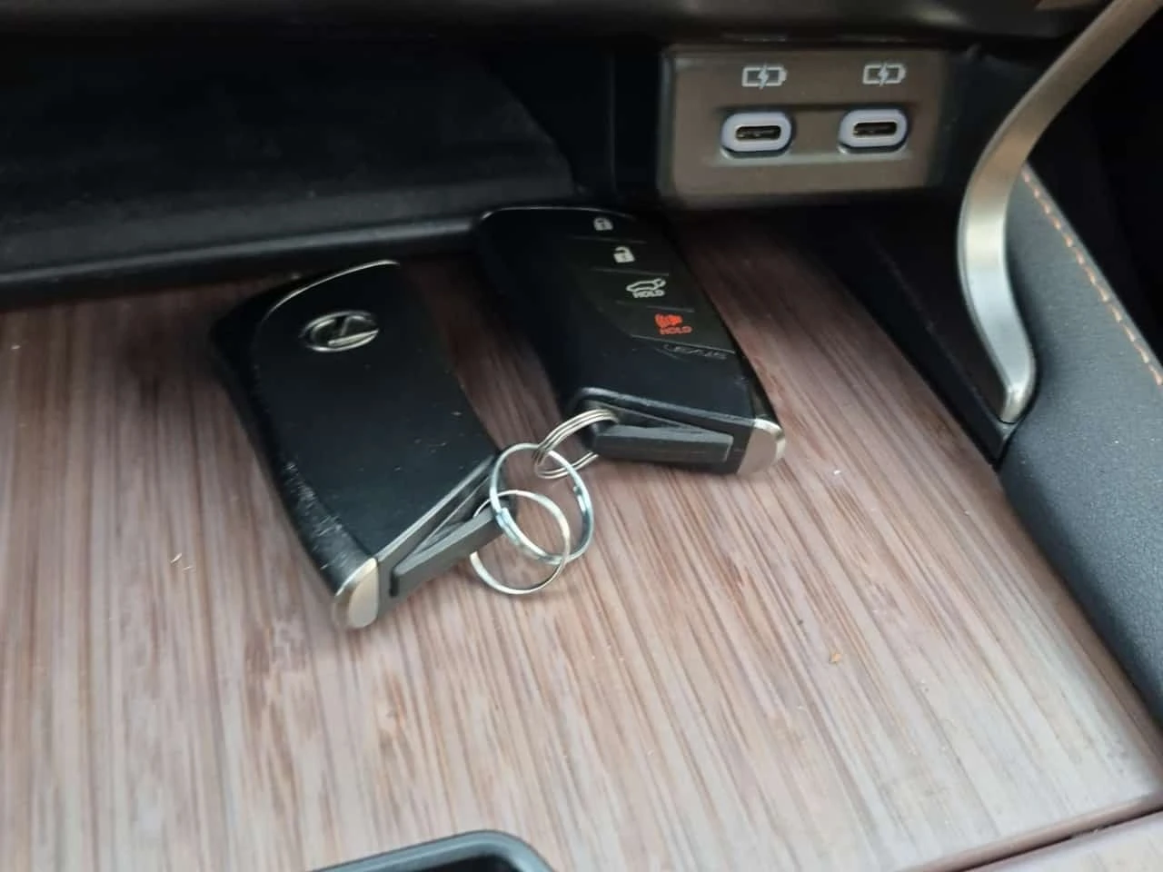 Lexus RX 350h AWD * ��������� * CARFAX * ���� �� �� *  | Mobile.bg � ����������� 10