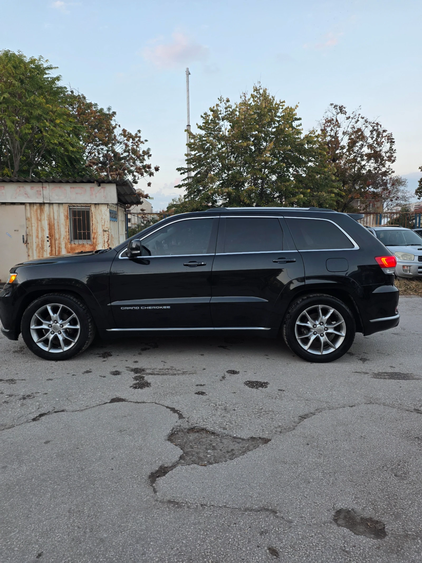 Jeep Grand cherokee SUMMIT, снимка 8 - Автомобили и джипове - 56616274