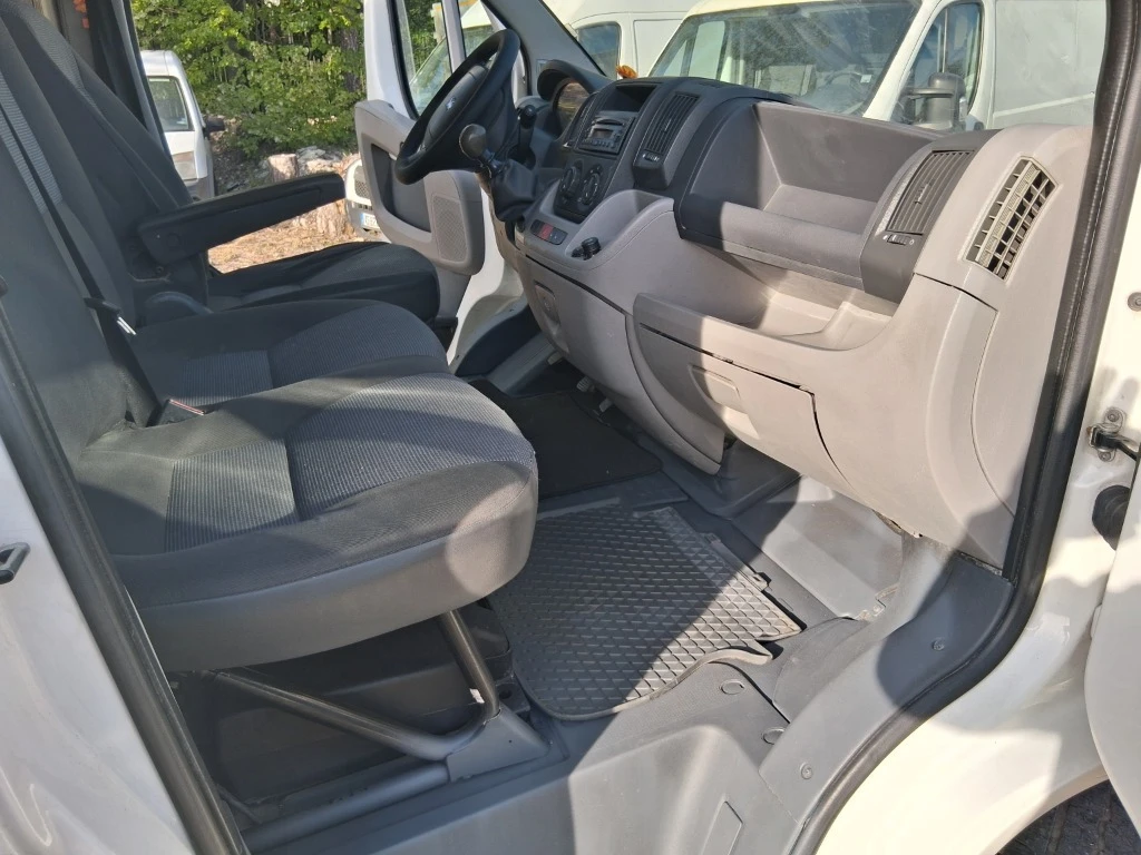 Peugeot Boxer, снимка 8 - Бусове и автобуси - 54463904