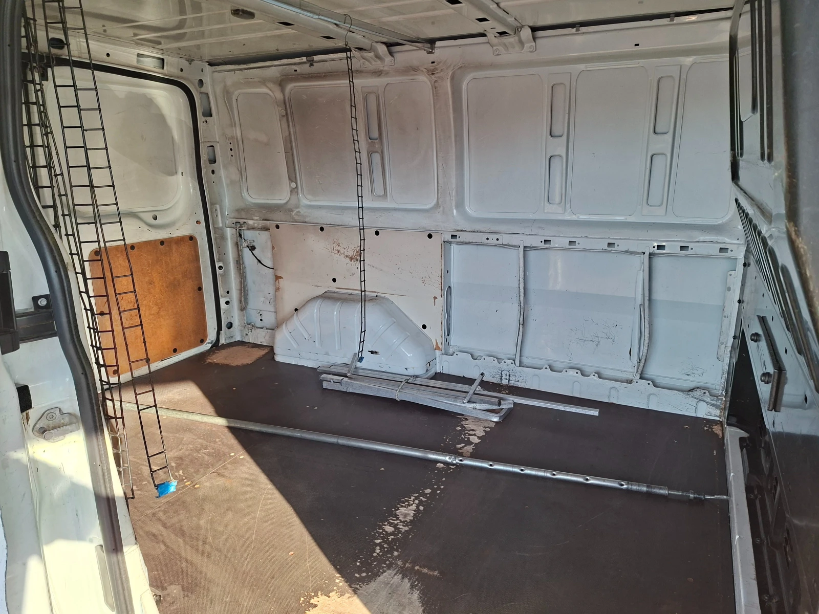 Ford Transit 2.2TDCI* 36м. х 134EUR. * , снимка 9 - Бусове и автобуси - 55277422