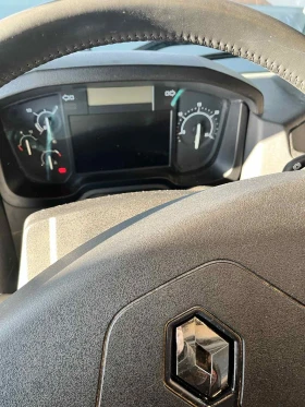 Renault T, снимка 4