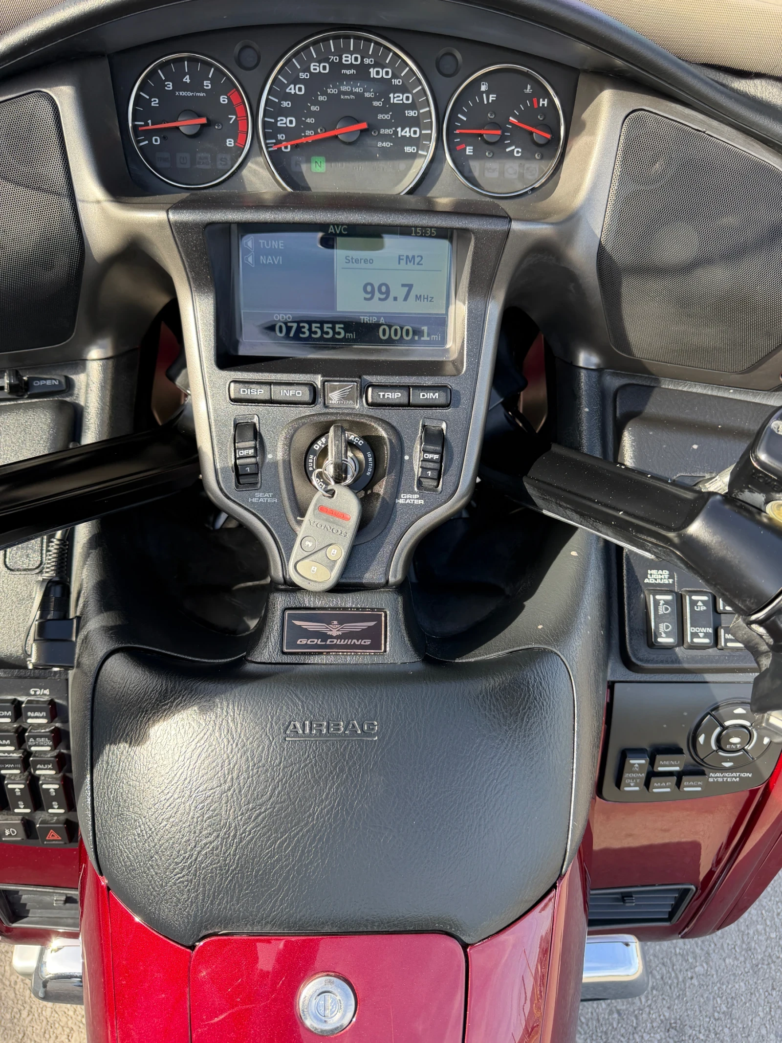 Honda Gold Wing GL1800 / ABS / AIRBAG / TOP, снимка 15 - Мотоциклети и мототехника - 56330534