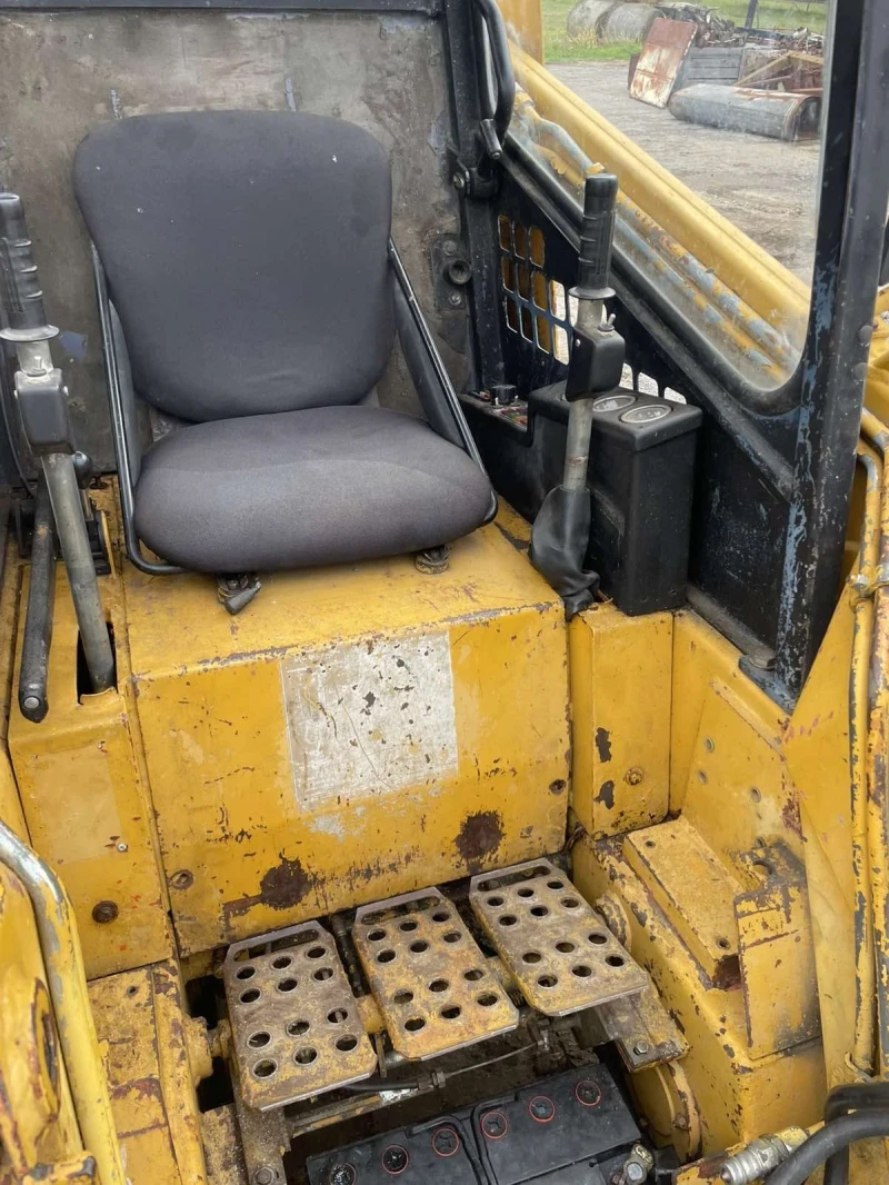 Мини челни товарачи Cat, снимка 2 - Индустриална техника - 53527377