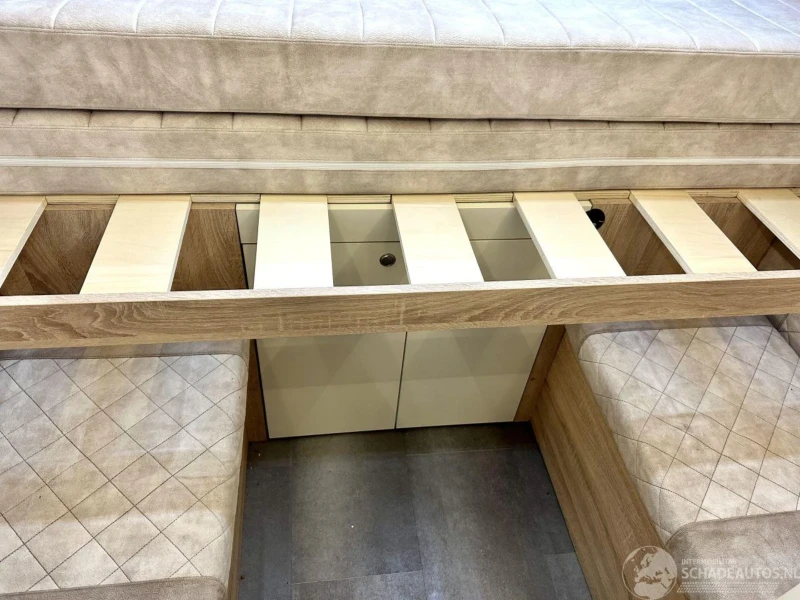 Кемпер Peugeot СПЕЦИАЛЕН АВТОМОБИЛ М1 2+ 1, снимка 5 - Каравани и кемпери - 52530524