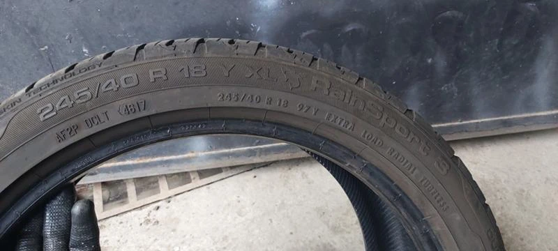 Гуми Летни 245/40R18, снимка 6 - Гуми и джанти - 33849513