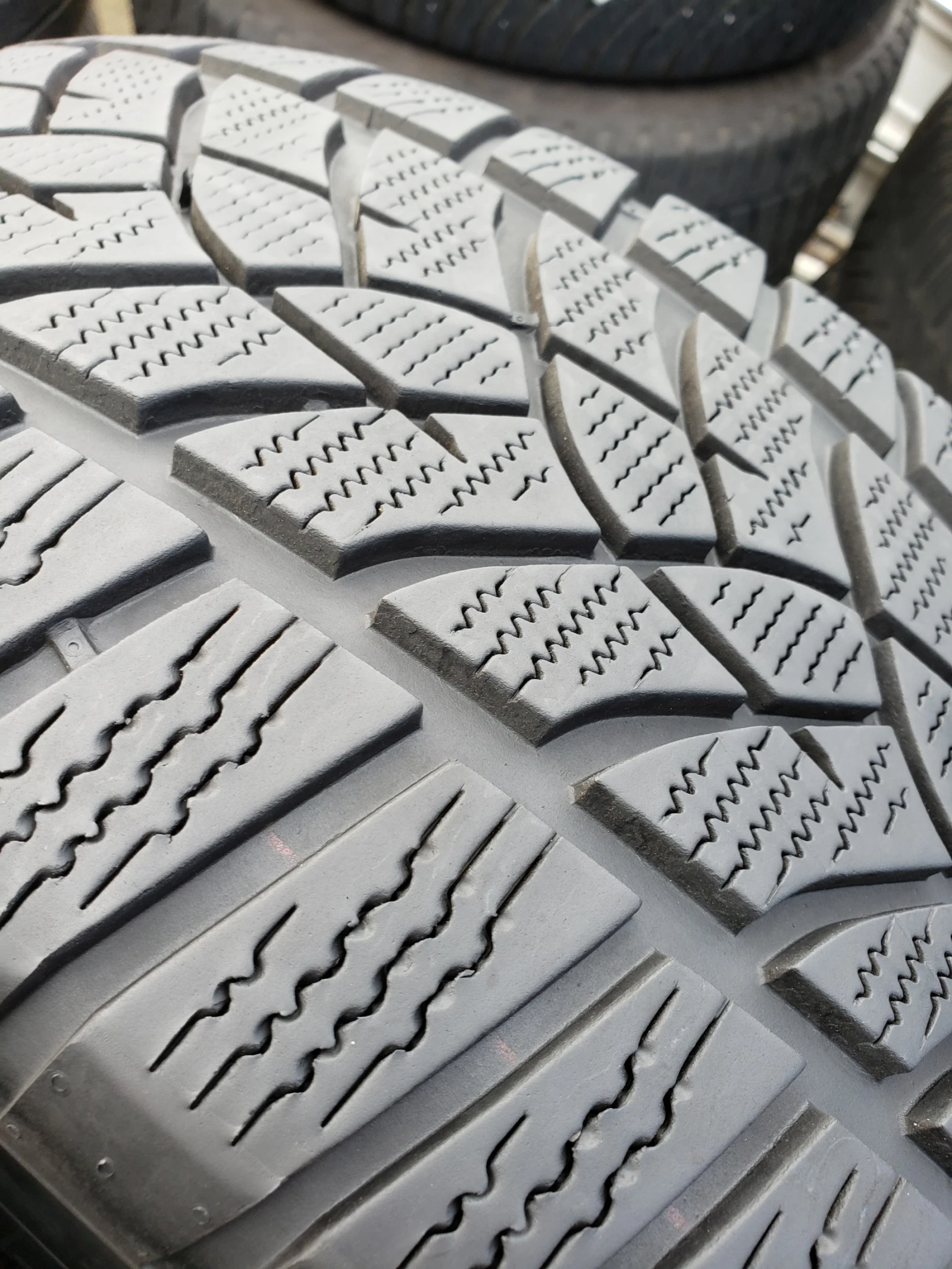  245/55R17 | Mobile.bg   6